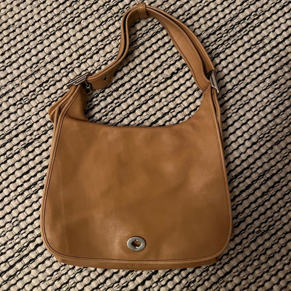 Vintage Coach Brown Leather Shoulder Bag